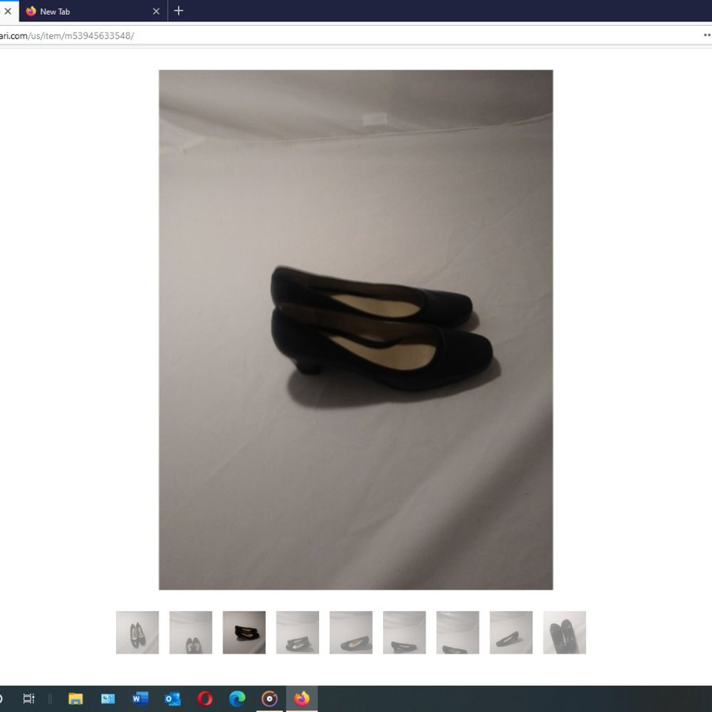 Easy Spirit Black Pumps